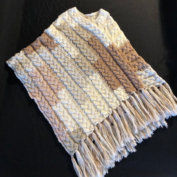 Free People Revelry Cable Fringe Poncho Sz OS - Picture 5 of 14